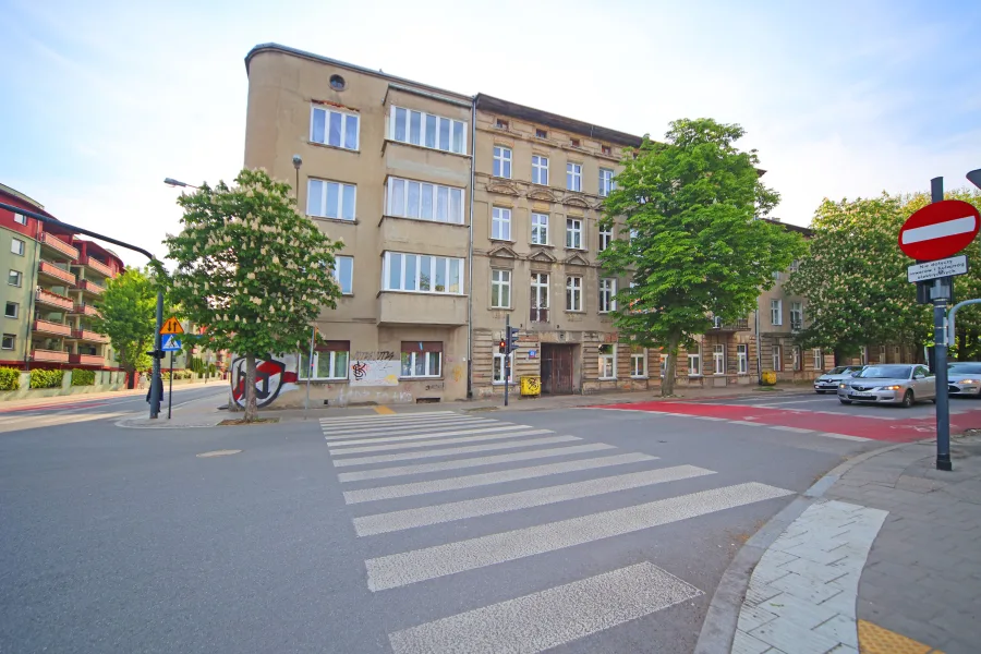 Kolejne kamienice w centrum Łodzi do remontu. Dziewięć kamienic nie tylko odzyska blask ale zyska nwoczesne ekologiczne technologie.