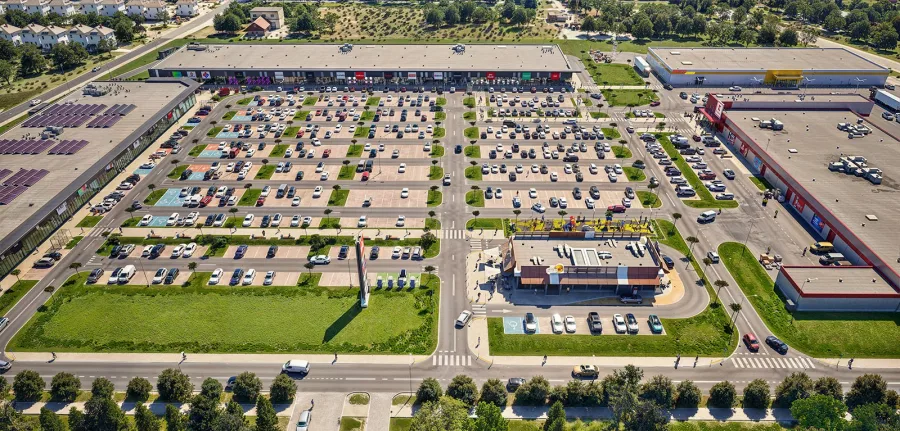 BIG Konstantynów gotowy do otwarcia. Wszystkie lokale wynajęte, 30 sklepów i blisko 300 miejsc pracy
