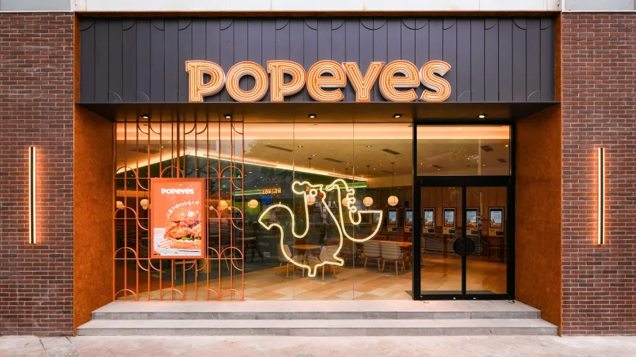 Rywal KFC przyspiesza w Polsce. Popeyes otworzy drugi lokal w Łodzi