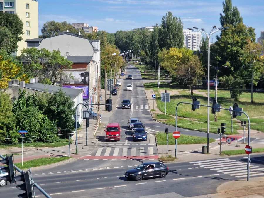 Srebrzyńska w Łodzi zmieni się nie do poznania. Grzegorz Nita wyjaśnia, jak będzie wyglądała przebudowa i dlaczego zniknie krańcówka tramwajowa